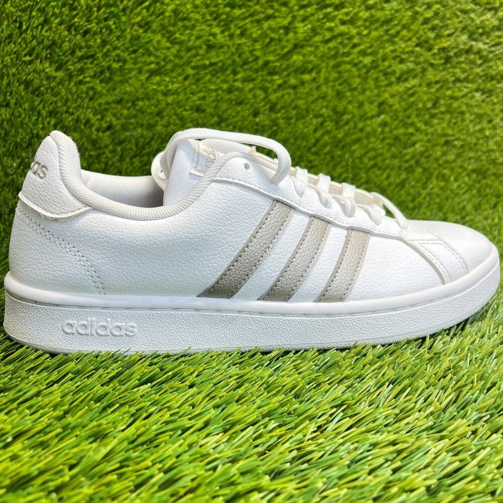 Adidas Grand Court Womens Size 8 White Silver Athletic Leather Shoes Sneakers